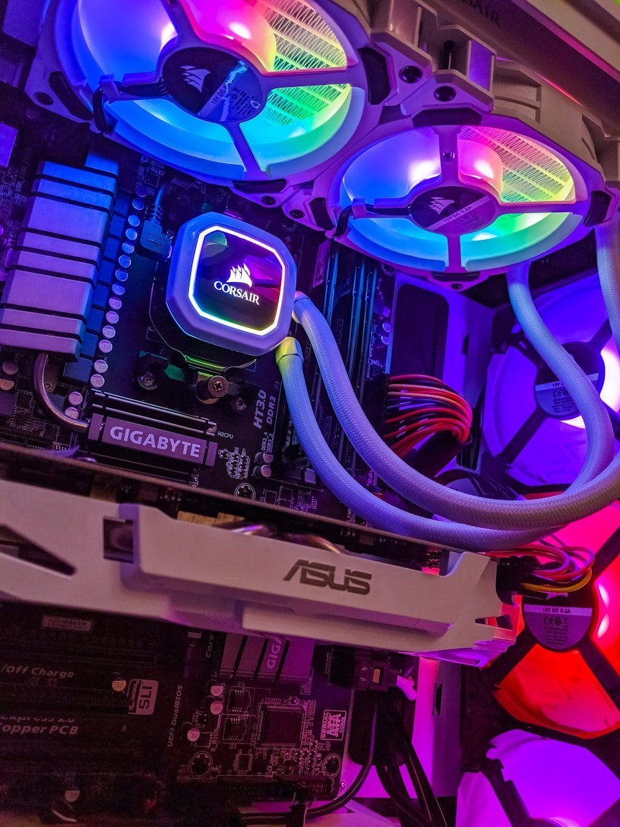 MacroAtoms gaming setup in action